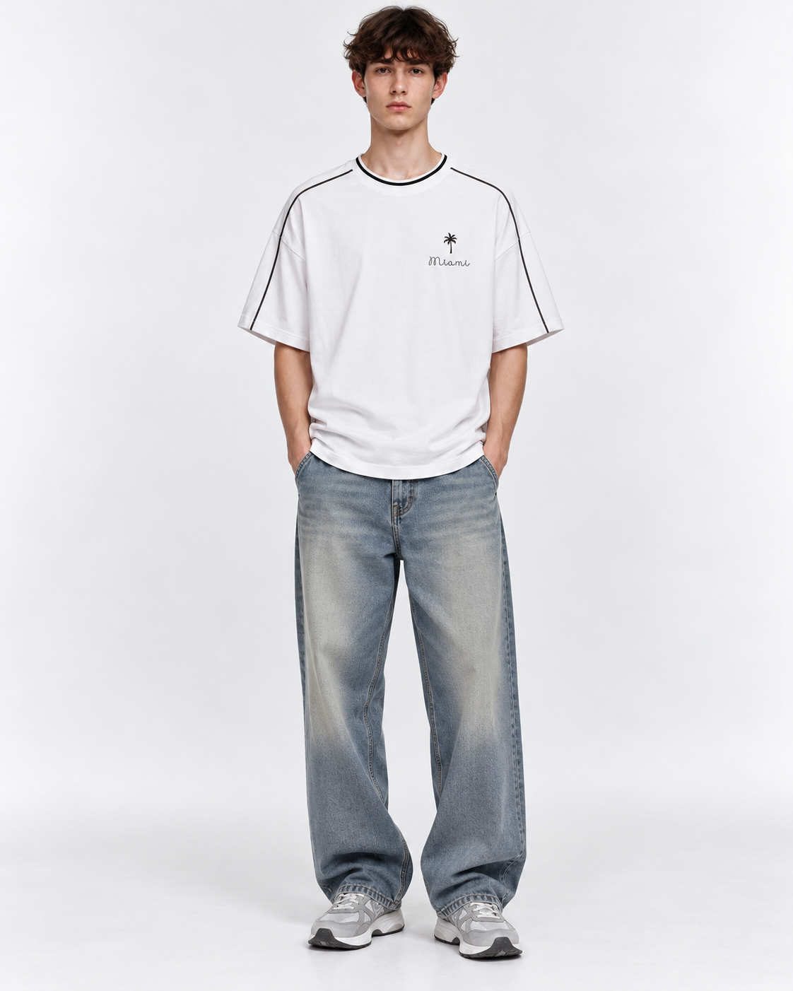 Unisex Over sized minimalist T-Shirt - Miami