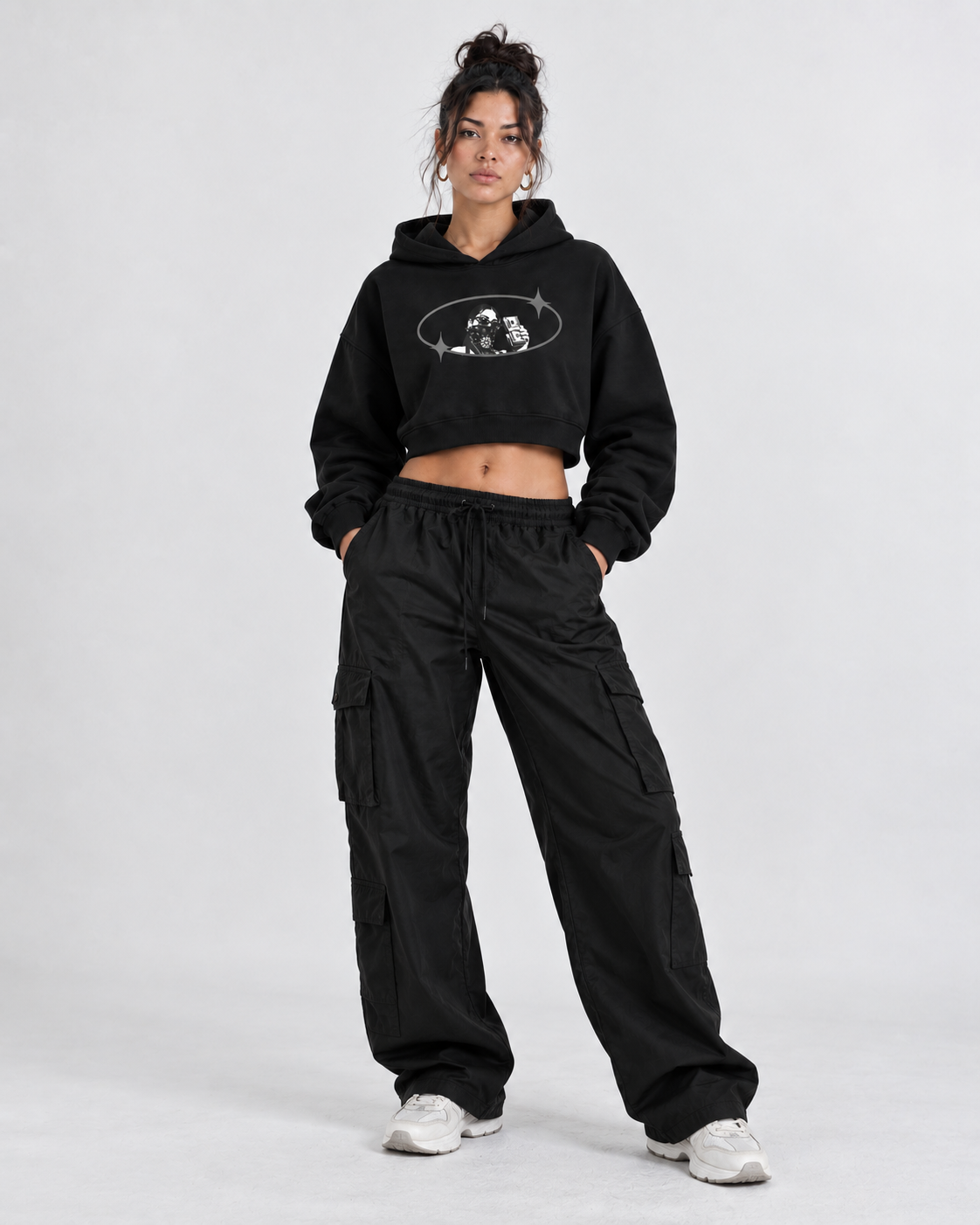 ESSENTIAL CROPPED HOODIE - CHASE BAGS NOT FEEELINGS
